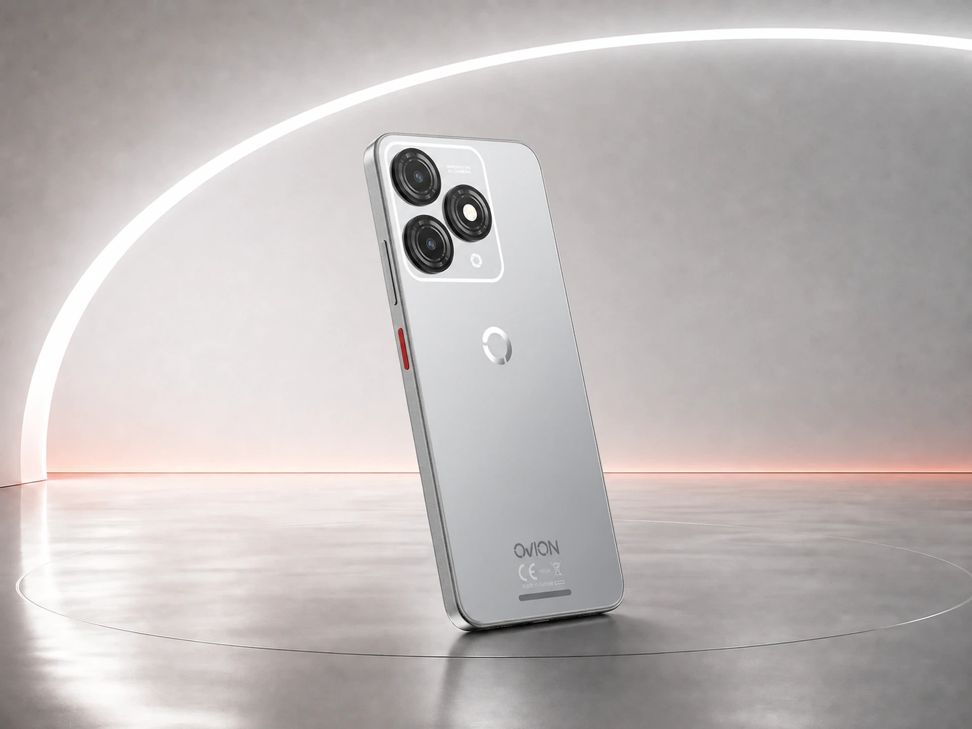 8.7 mm Slim. Light in the Hand.